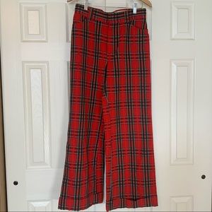 Vintage High Waisted Red Plaid Levi's ‘For Me’ 6/8